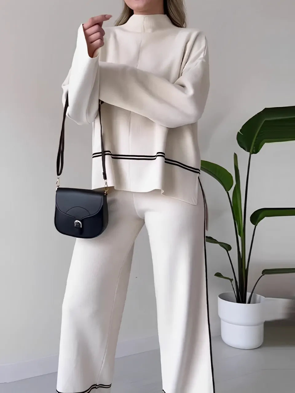 Conjunto de Tricô com Suéter Mullet Gola Alta e Calça Confortável